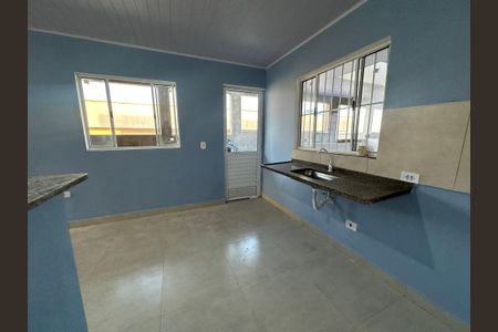 Sala/Cozinha de casa para alugar com 2 quartos, 55m² em Jardim do Líbano, Barueri