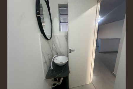 Casa para alugar com 55m², 2 quartos e sem vagaBanheiro
