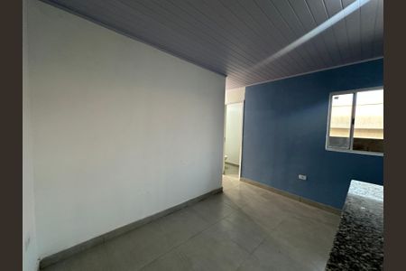 Casa para alugar com 55m², 2 quartos e sem vagaSala/Cozinha