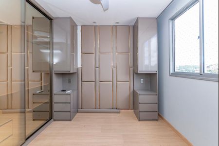 Apartamento para alugar com 52m², 2 quartos e 1 vagaSuíte