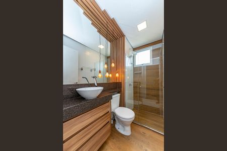 Apartamento para alugar com 52m², 2 quartos e 1 vagaBanheiro Social