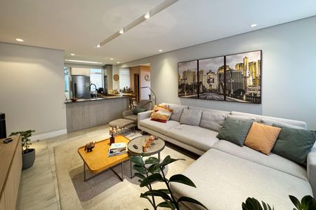 Sala de apartamento à venda com 4 quartos, 125m² em Grajaú, Belo Horizonte