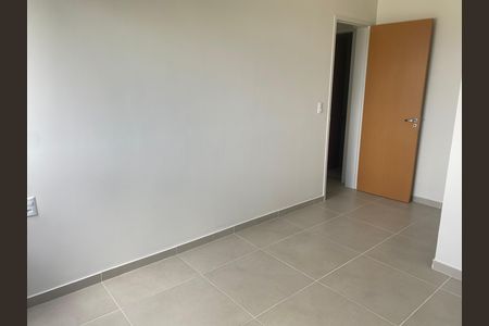 Sala de apartamento para alugar com 2 quartos, 54m² em Parque Oeste Industrial, Goiânia