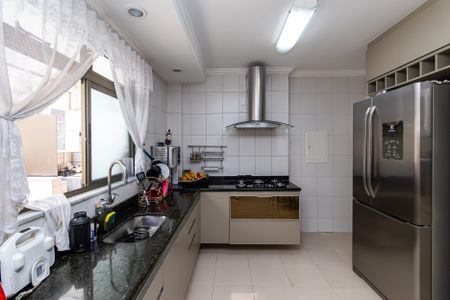 Apartamento à venda com 139m², 4 quartos e 2 vagasCozinha