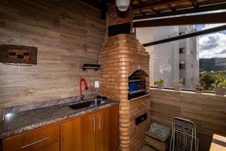 Apartamento à venda com 139m², 4 quartos e 2 vagasÁrea gourmet