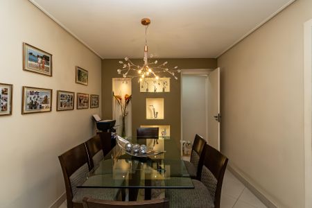 Apartamento à venda com 139m², 4 quartos e 2 vagasSala