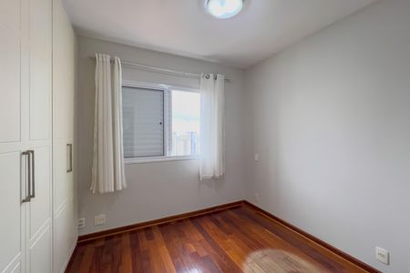 Apartamento para alugar com 102m², 3 quartos e 2 vagasQuarto 3