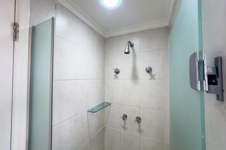 Apartamento para alugar com 102m², 3 quartos e 2 vagasBanheiro do quarto 1