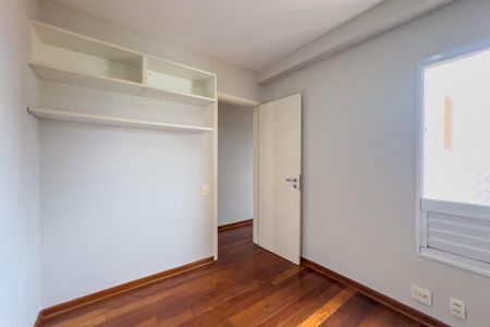 Apartamento para alugar com 102m², 3 quartos e 2 vagasQuarto 2