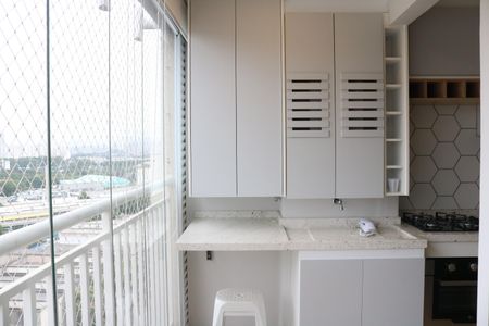 Varanda da Sala de apartamento à venda com 2 quartos, 46m² em Parque Industrial Tomas Edson, São Paulo
