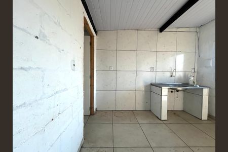 Casa para alugar com 100m², 2 quartos e sem vagaCozinha 