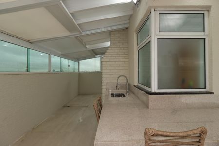 Apartamento à venda com 166m², 3 quartos e 2 vagasÁrea Gourmet