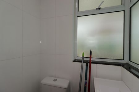 Apartamento à venda com 166m², 3 quartos e 2 vagasBanheiro de Serviço