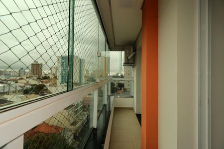 Apartamento à venda com 166m², 3 quartos e 2 vagasSacada do Quarto 2