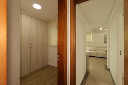 Apartamento à venda com 166m², 3 quartos e 2 vagasCorredor