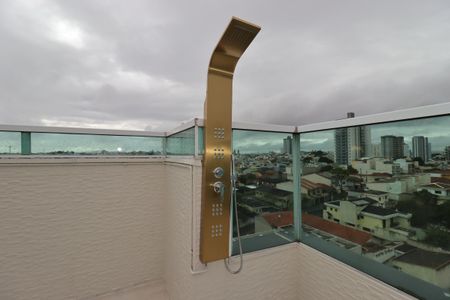 Apartamento à venda com 166m², 3 quartos e 2 vagasQuintal - Chuveirão