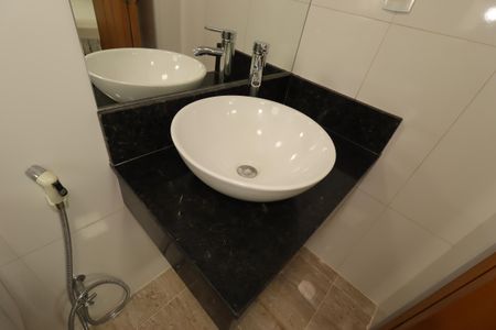 Apartamento à venda com 166m², 3 quartos e 2 vagasBanheiro da Suíte - Pia