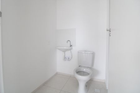 Banheiro de apartamento à venda com 2 quartos, 44m² em Vila Socorro, São Paulo