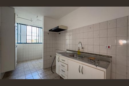 Apartamento para alugar com 100m², 3 quartos e 1 vaga Apartamento para alugar com 100m², 3 quartos e 1 vagaCozinha e Área de Serviço