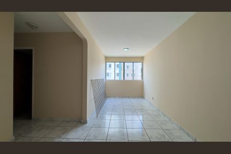 Sala de apartamento para alugar com 3 quartos, 100m² em Jardim Neide, São Paulo