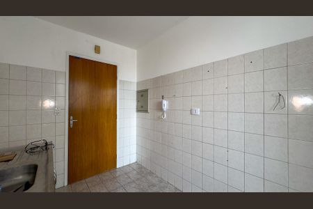 Apartamento para alugar com 100m², 3 quartos e 1 vaga Apartamento para alugar com 100m², 3 quartos e 1 vagaCozinha e Área de Serviço