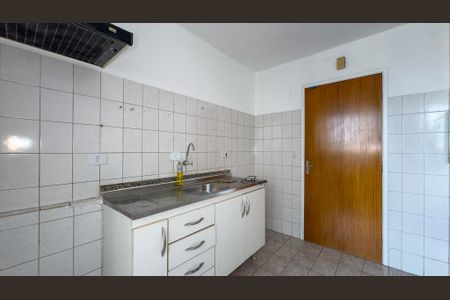 Apartamento para alugar com 100m², 3 quartos e 1 vaga Apartamento para alugar com 100m², 3 quartos e 1 vagaCozinha e Área de Serviço