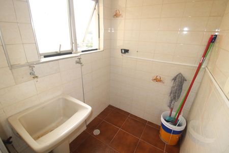 Apartamento à venda com 63m², 2 quartos e 1 vagaÁrea de Serviço