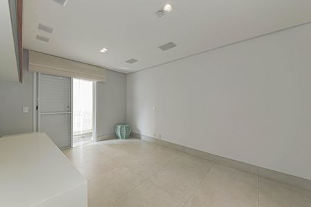 Apartamento à venda com 112m², 2 quartos e 2 vagasSala de TV