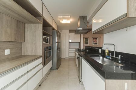 Apartamento à venda com 112m², 2 quartos e 2 vagasCozinha