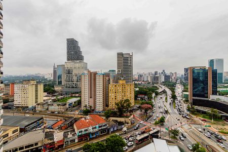 Apartamento à venda com 79m², 3 quartos e 1 vaga Apartamento à venda com 79m², 3 quartos e 1 vagaVaranda