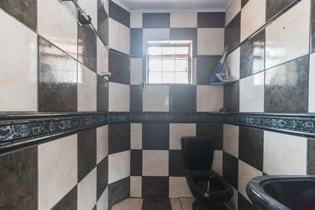 Casa para alugar com 170m², 3 quartos e 2 vagasBanheiro da Suíte