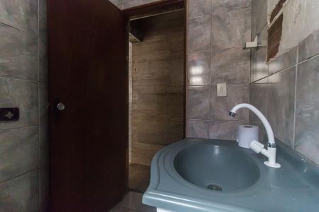 Casa para alugar com 170m², 3 quartos e 2 vagasBanheiro 2