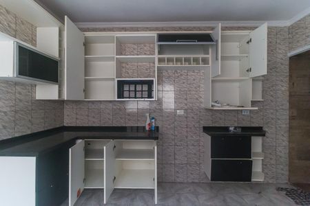 Casa para alugar com 170m², 3 quartos e 2 vagasCozinha