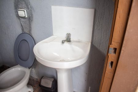 Casa para alugar com 450m², 2 quartos e 4 vagasBanheiro Churrasqueira