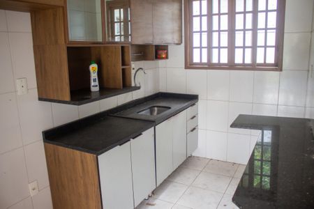 Casa para alugar com 450m², 2 quartos e 4 vagasCozinha