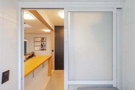 Apartamento para alugar com 77m², 1 quarto e 1 vagaÁrea de Serviço