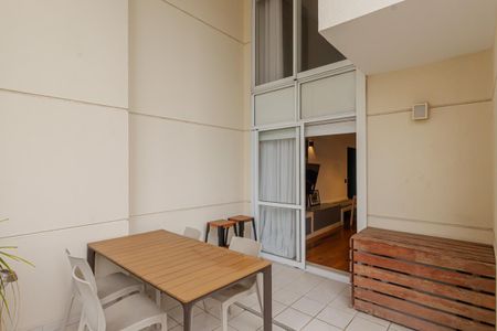 Sacada de apartamento para alugar com 1 quarto, 77m² em Vila Nova Conceição, São Paulo