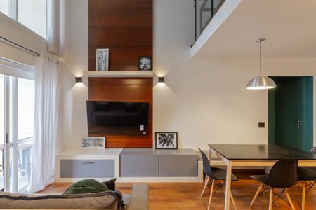 Sala de apartamento para alugar com 1 quarto, 77m² em Vila Nova Conceição, São Paulo