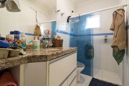 Casa à venda com 270m², 4 quartos e 5 vagasBanheiro da Suíte