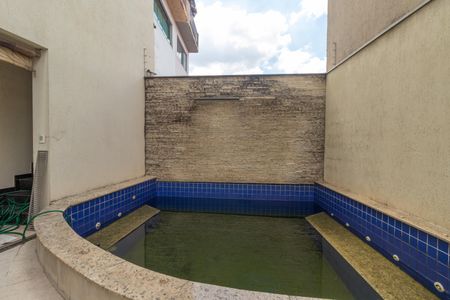 Casa à venda com 270m², 4 quartos e 5 vagasPiscina