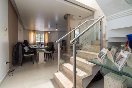 Casa à venda com 270m², 4 quartos e 5 vagasEascada quartos