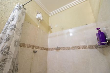 Casa à venda com 270m², 4 quartos e 5 vagasBanheiro de serviço