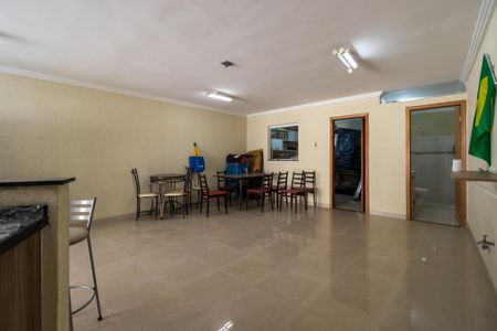 Casa à venda com 270m², 4 quartos e 5 vagasSalão de Festas/Churrasqueira