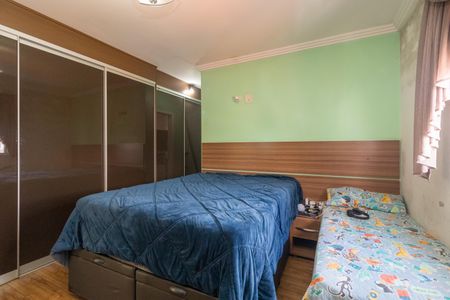 Casa à venda com 270m², 4 quartos e 5 vagasSuíte