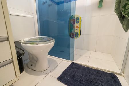 Casa à venda com 270m², 4 quartos e 5 vagasBanheiro da Suíte