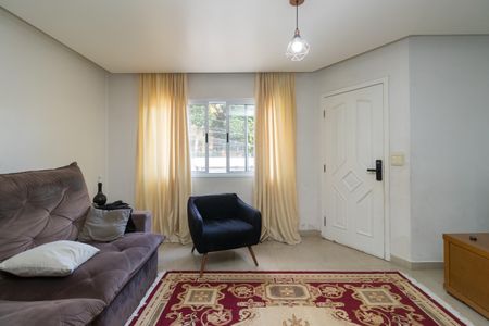 Casa à venda com 270m², 4 quartos e 5 vagasSala