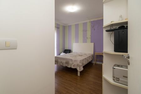 Casa à venda com 270m², 4 quartos e 5 vagasQuarto 1