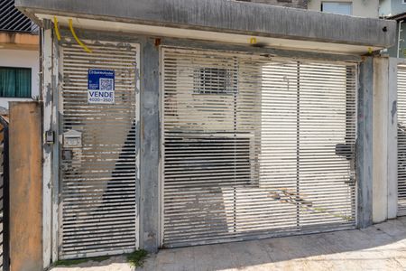 Casa à venda com 270m², 4 quartos e 5 vagasPlaca instalada