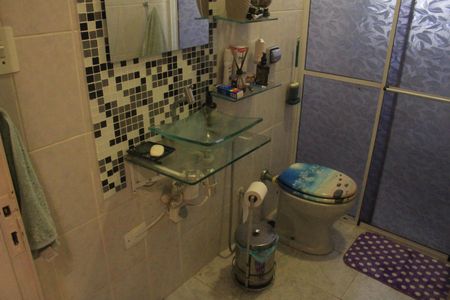 Casa à venda com 130m², 3 quartos e 6 vagasBanheiro 1