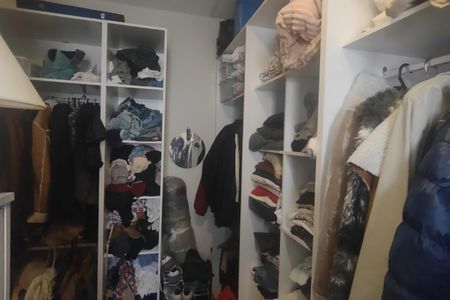 Casa à venda com 130m², 3 quartos e 6 vagas Casa à venda com 130m², 3 quartos e 6 vagasQuarto 1